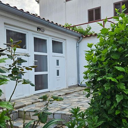 Apartments Betty Borik Rovinj Exterior photo